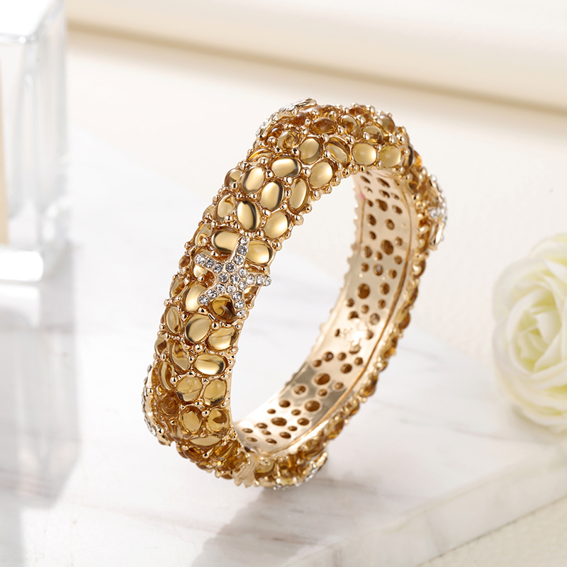 Sally's Paradise Christmas gif - Paradise Jewelry & Watches Llc review and price