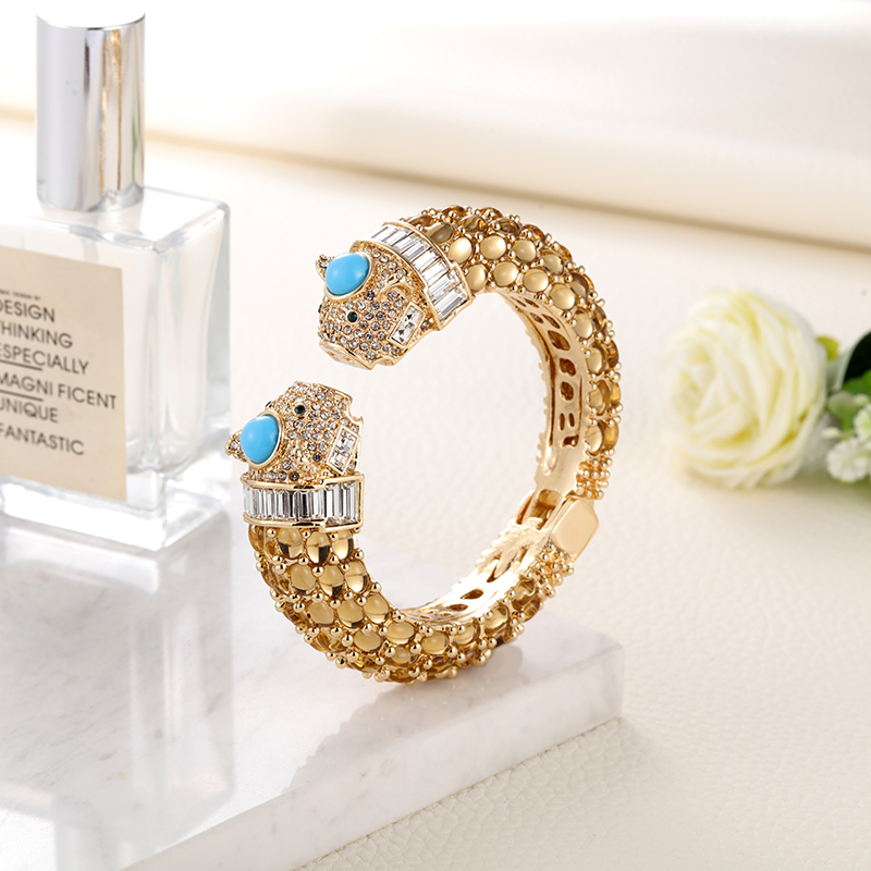 Sally's Paradise Animal Bracel - Paradise Jewelry & Watches Llc review and price